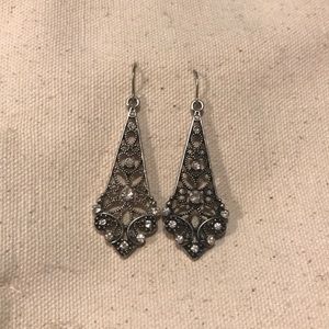 VINTAGE EARRINGS